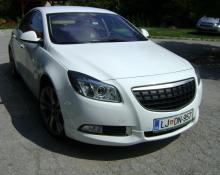 Opel Insignia 2.0T na avtoplin