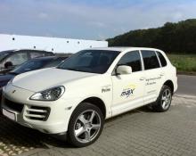 Porsche Cayenne 4.8 FSI na avtoplin