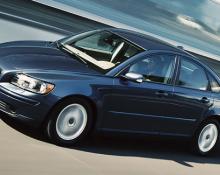 volvo_s40